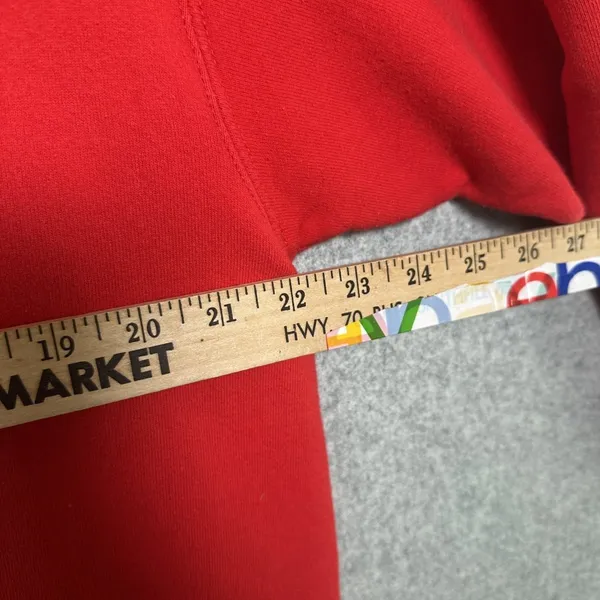 Vintage XL Sweatshirt Red‎ Long Sleeve Born in the USA Fruit of the Loom Heavy - Image 5