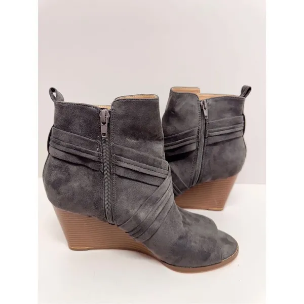 Journee Collection Womens‎ Size 11 Gray Sabeena Booties Wedge Heel Zip - Image 6