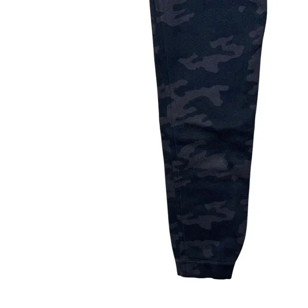 Spanx Women's Leggings Seamless Stretch High Rise Camo Jegging Gray Green Medium - Image 7