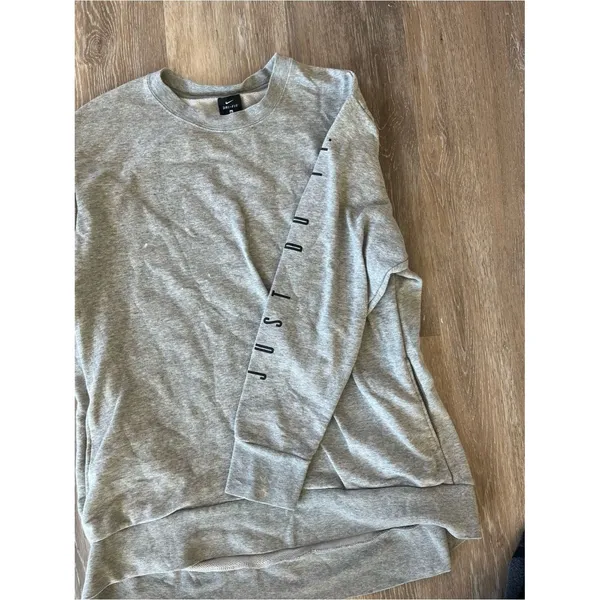 Nike Dri-FIT Gray Crewneck Sweatshirt Womens XL Just Do It Sleeve Pullover Top - Image 9