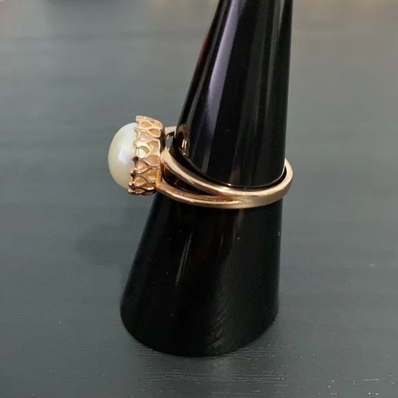 Rose Gold Over Sterling Silver Pearl Ring Size 7.75 Pink - Image 6