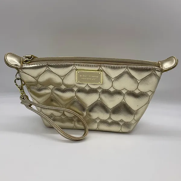 Betsey Johnson Gold‎ Quilted Heart Wristlet - Image 3
