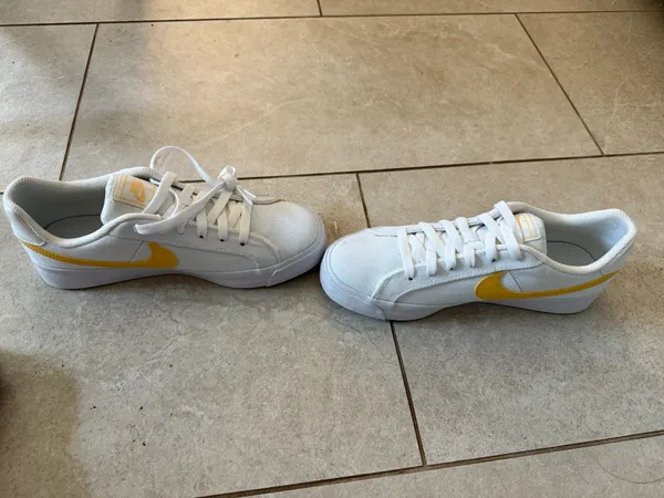 nike shoes - Image 9