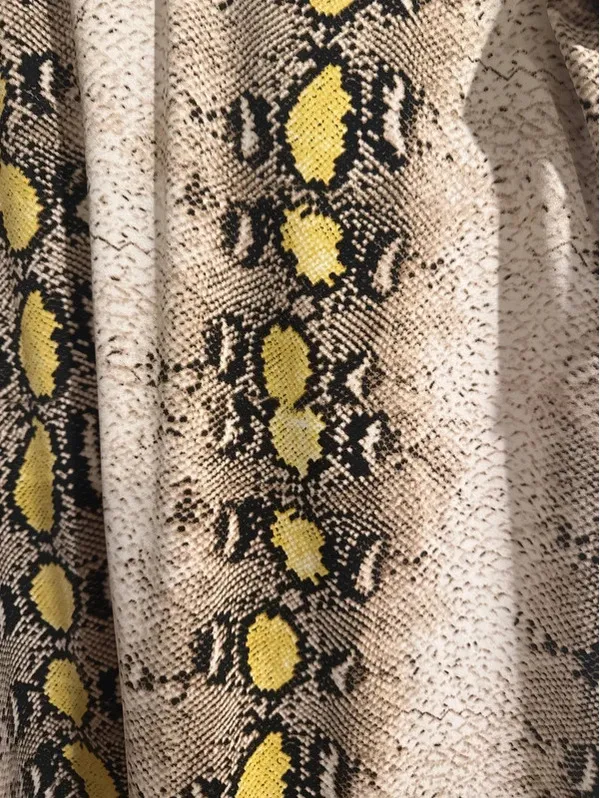 Women’s size medium boutique dress - Image 4