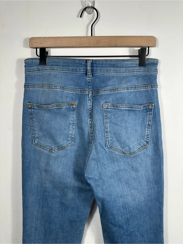 Anthropologie Pilcro‎ The Icon Flare Jeans 29 Blue Button Fly High Rise Denim - Image 6