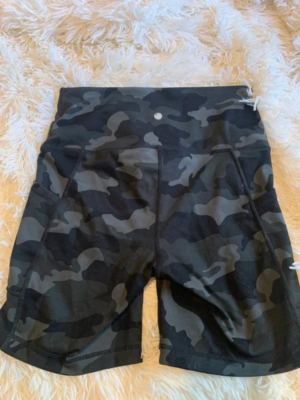 Yogalicous Biker Shorts - Image 2