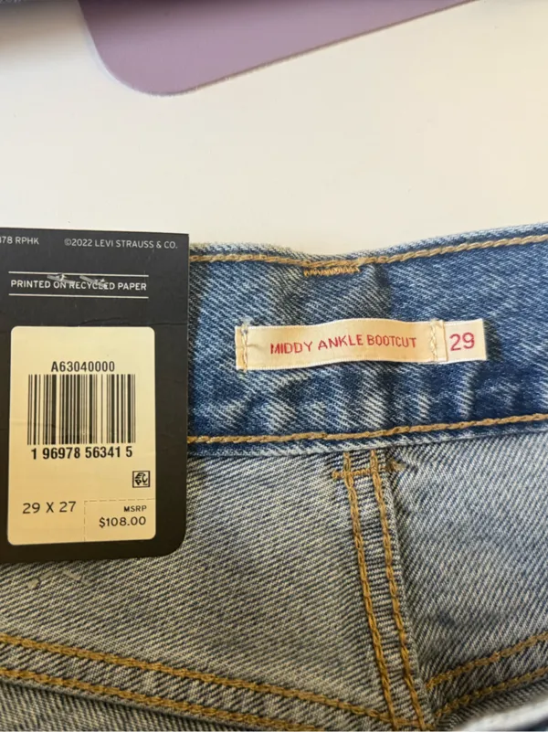 Levi's® Premium MIDDY OUTBACK‎ BOOTCUT JEANS - Image 5