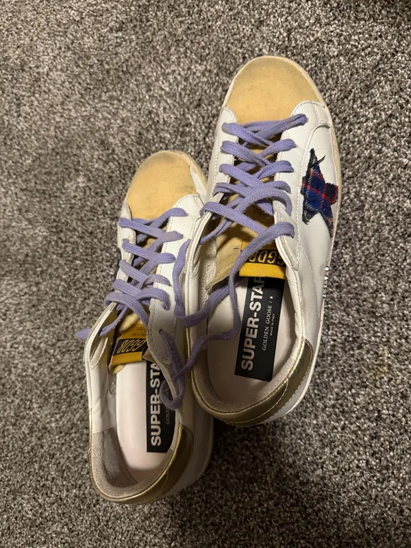 Golden Goose Sneakers - Image 5