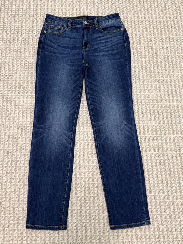 Judy Blue Dark Wash Straight Leg Jeans size 11/30 mid rise - Image 3