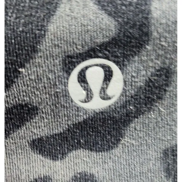 Lululemon Wunder‎ Under Women's Leggings 6 Black Leopard Print - Image 3