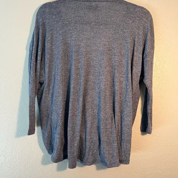 Abercrombie & Fitch Gray Wide V-Neck Sweater with Wrap Design SZ XS Long Sleeve - Image 8