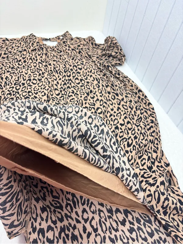 Anthropologie Mackenzie Leopard Print Dress Short Sleeve Midi Mock Neck Size L - Image 10