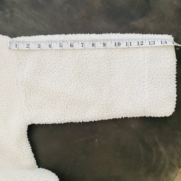 NWT GAP Fleece Sweatshirt for women - Image 2