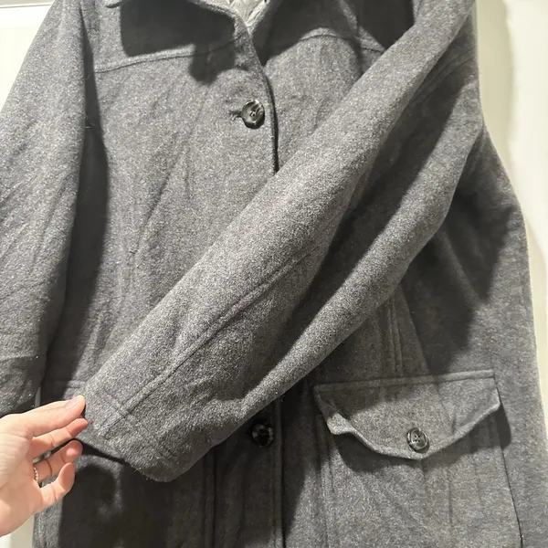 LL Bean Womens Gray Wool Blend Thinsulate Insulated Field Coat Jacket Large - Image 6