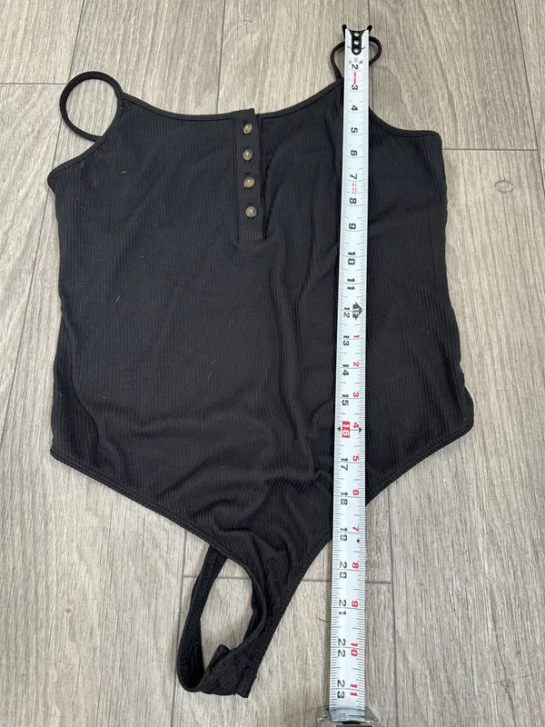 No Boundaries Black Ribbed Henley Bodysuit Size Medium Adjustable Strap - Image 6
