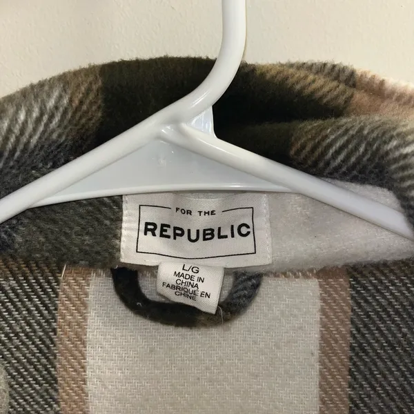 For The Republic Plaid Cropped Shacket - Image 2