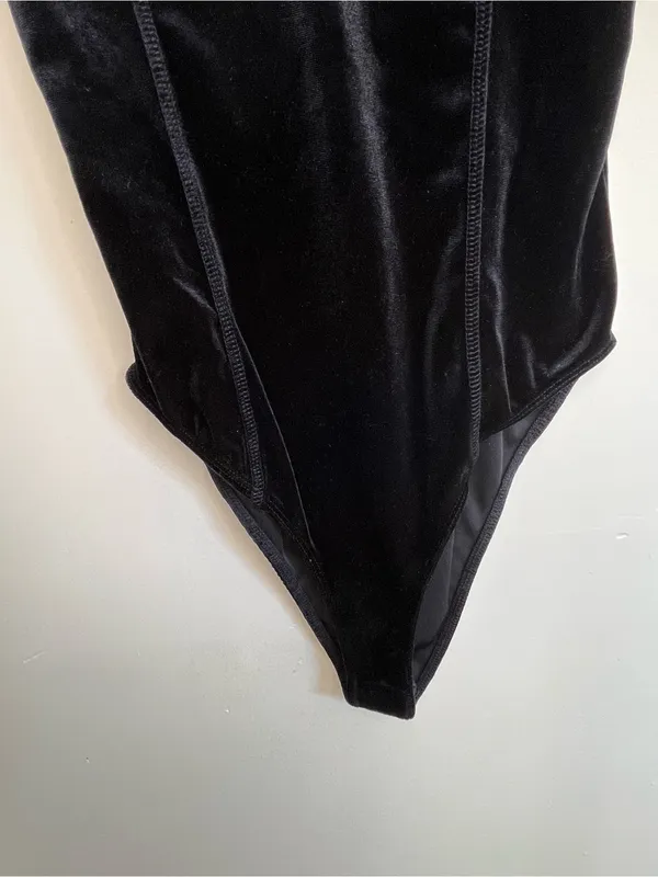 Flirty Sexy Baddie Forever 21 Navy Blue Velvet Bodysuit Women’s Size Small - Image 5