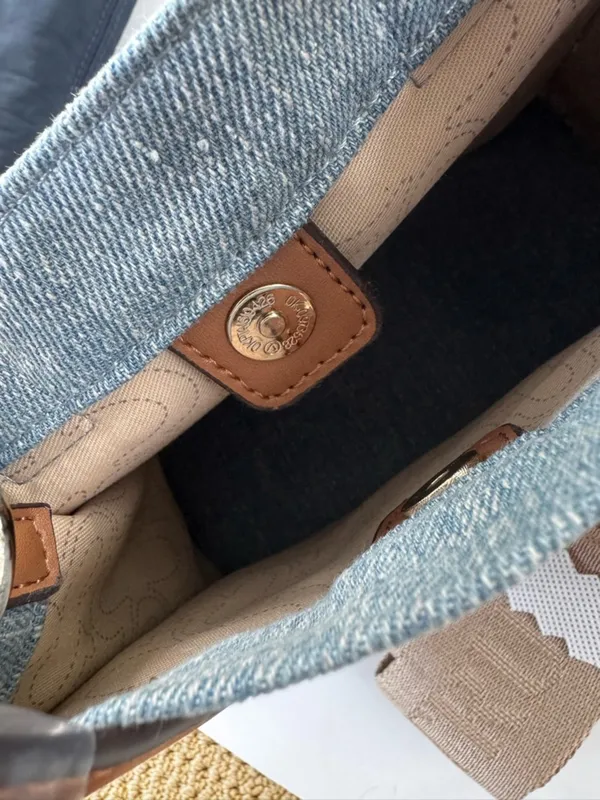NWT True Religion Denim Mini Tote Bag Y2K Crossbody Bag Blue - Image 12