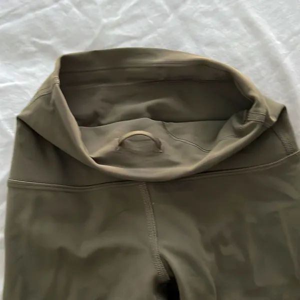 Lululemon Wunder Train High Rise Leggings - Image 3
