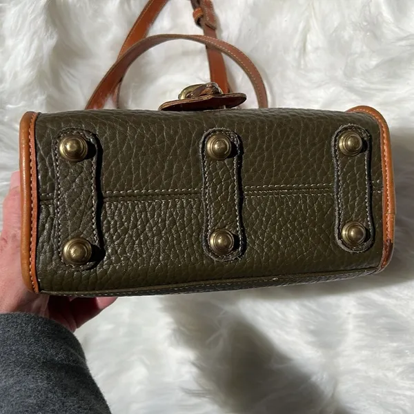 Dooney‎ & Bourke vintage Equestrian/ Fisherman Core crossbody bag B89 - Image 8