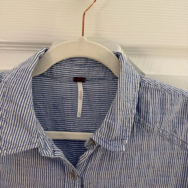 Free People No Limits Blue Stripe Cotton Button Up Shirt Blouse Small - Image 4