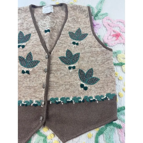 Christopher & Banks Hand Embroidered‎ Sweater Vest Brown Tan Leaf Button Front M - Image 4
