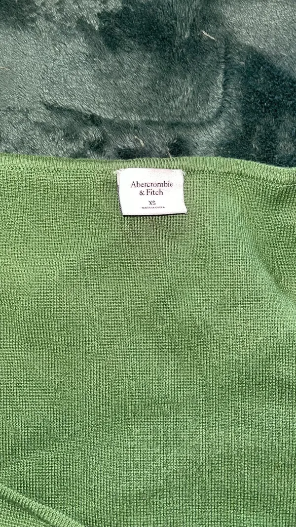 Abercrombie Green Top Long Sleeve - Image 2