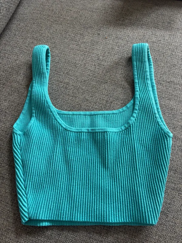 Babaton Tank Top Aritzia Sculpt - Image 2
