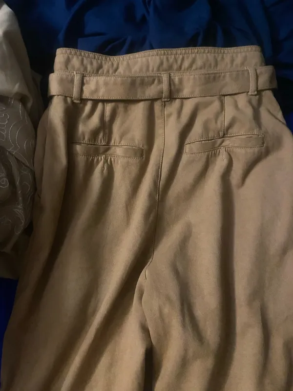 Mustard Yellow suede pants, by free people size 4 - Gathered Detail - Image 4