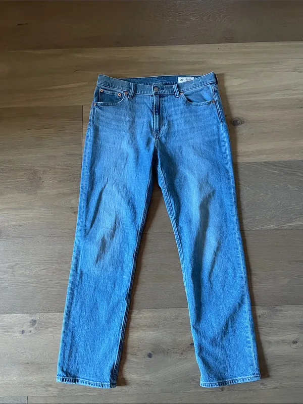 GAP | High Rise '90s Straight Jeans Size 32/14R - Image 5