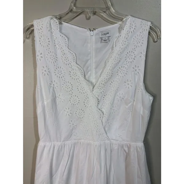 J.Crew Eyelet Mini‎ Dress 8 White Excellent Scalloped Surplice V-Neck - Image 6