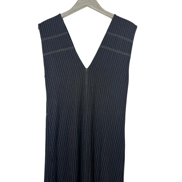 Zara black sleeveless pinstriped with a V-neckline and a button-down front - Image 5