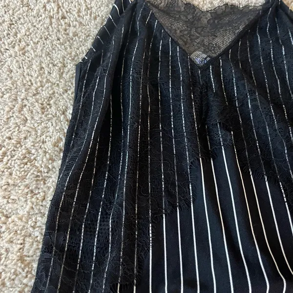 ZARA Black and White Striped lace cami Top never worn - Image 3