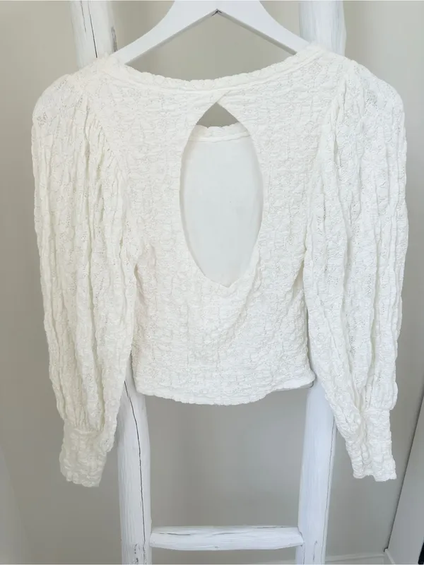 Free People Jasmine Tea Time Cream Textured Puff-Sleeve Knit Top Keyhole Back - Image 3