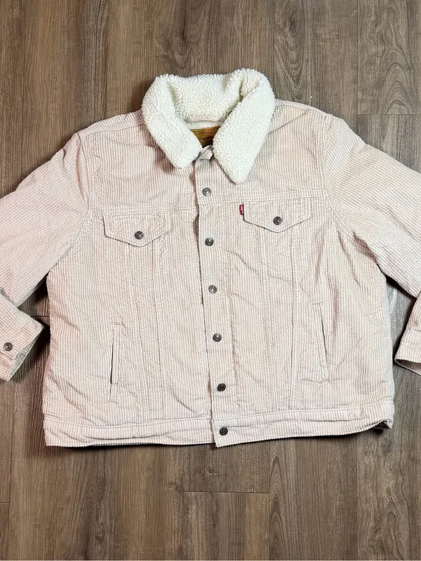 Levi's Cream Corduroy Trucker Jacket with Sherpa Collar - Image 4