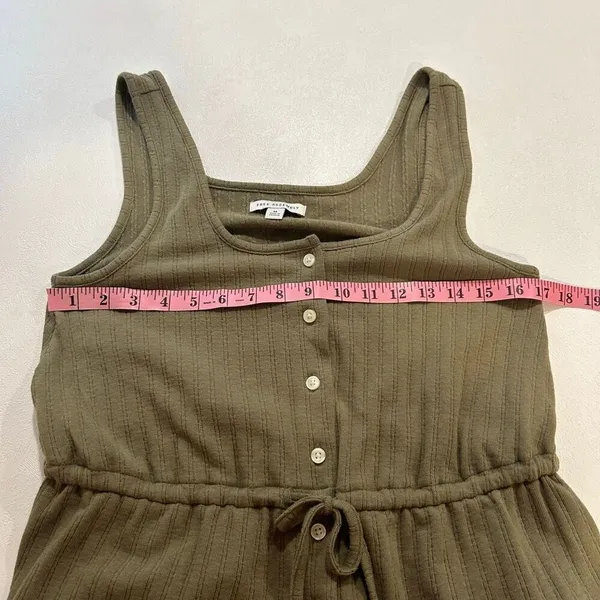 Free Assembly Olive Green Ribbed Button Front Tank Top Size Medium | Peplum Draw - Image 4