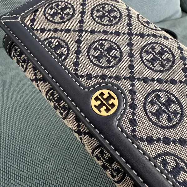 New Tory Burch T Monogram Jacquard Wallet Crossbody Clutch Purse 135846 $348 - Image 4