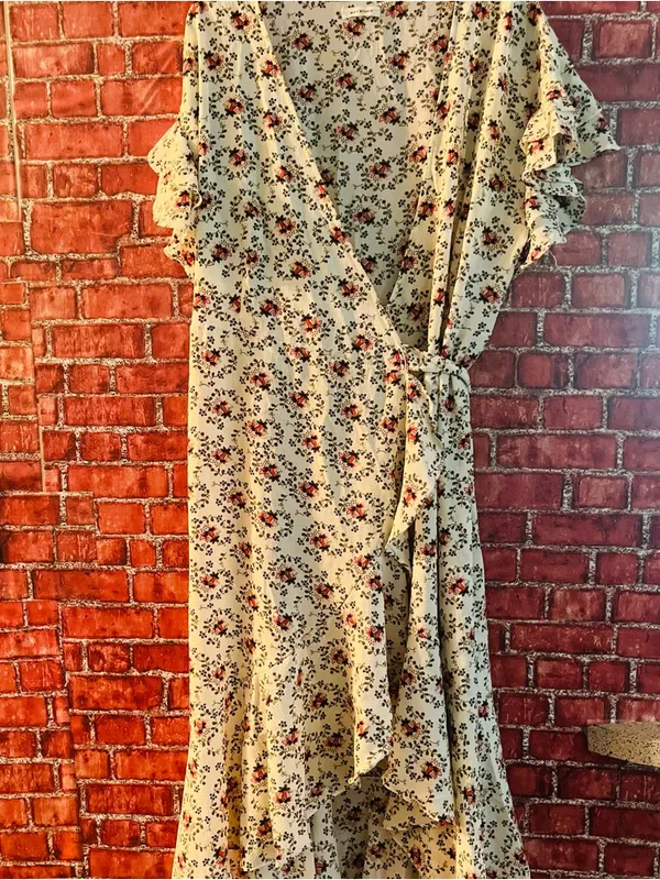 Max Studio Pink Floral Ruffle Wrap High-Low Dress size large (rm86) - Image 3