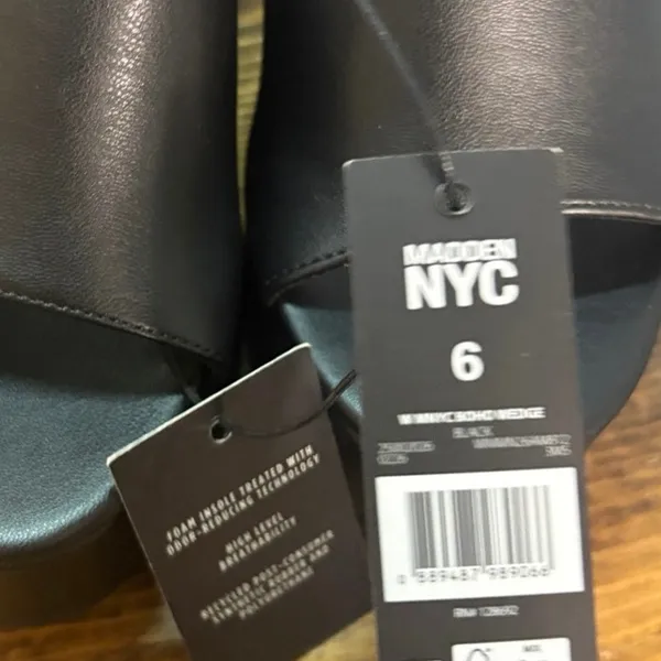 Madden nyc black wedges size 6 - Image 4