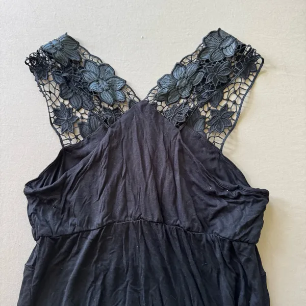 Frederick's of Hollywood Y2K Era Lace V-Neck Tank - Image 5