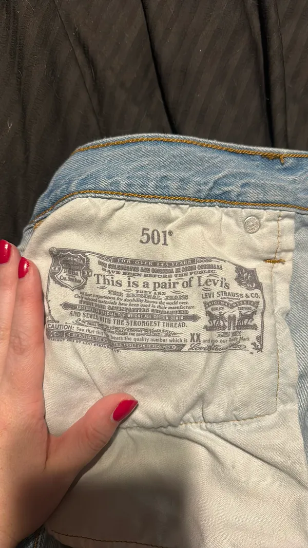 Levi’s 501 Jean Shorts - Image 2