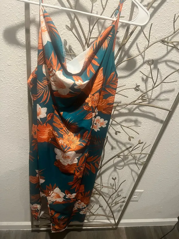Floral satin maxi dress - Image 2