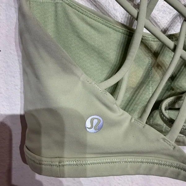 Lululemon Citra Lime Free To Be Serene Sports Bra Sz 8 - Image 10
