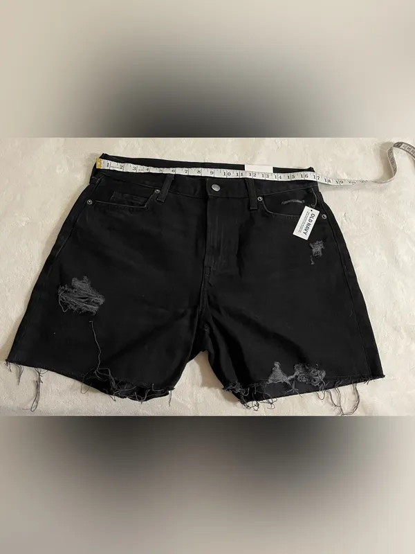 Old Navy High-Rise Slough straight 5” inseam black Distressed Denim shorts 8 - Image 4