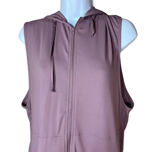 ‎Fabletics light purple zip up vest size small - Image 2