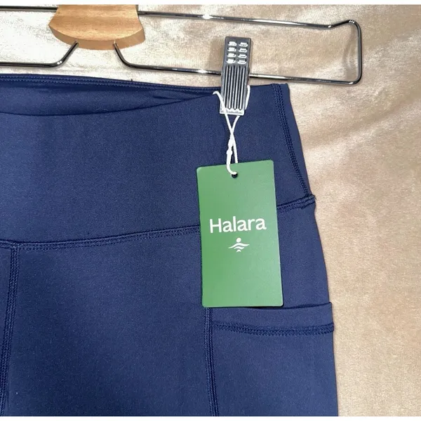 NEW Halara Flare Leggings Womens Sz S Blue Side Pocket Holiday Gift Stretch Yoga - Image 2