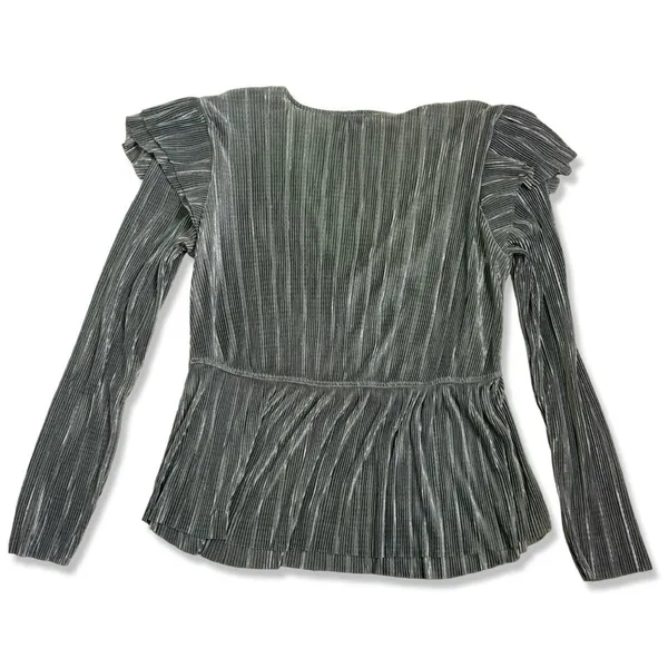 ⭐️ZARA Black Ruffle Pleated Top - Image 2
