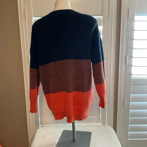 SHEIN Colorblock V-Neck Sweater in Navy, Brown & Orange - Image 3
