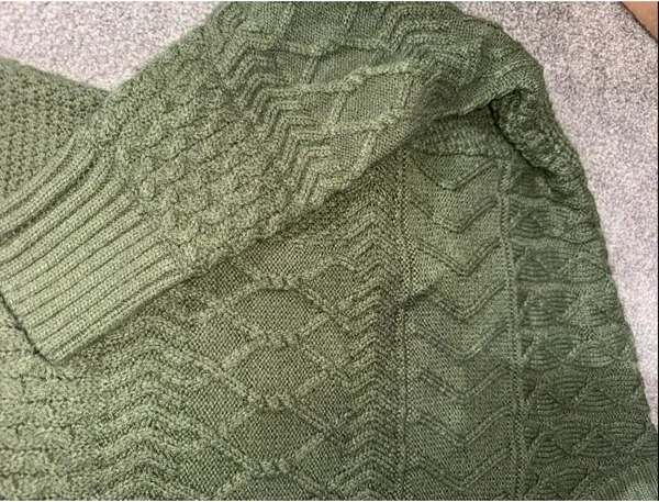 Green Sweater - Image 3