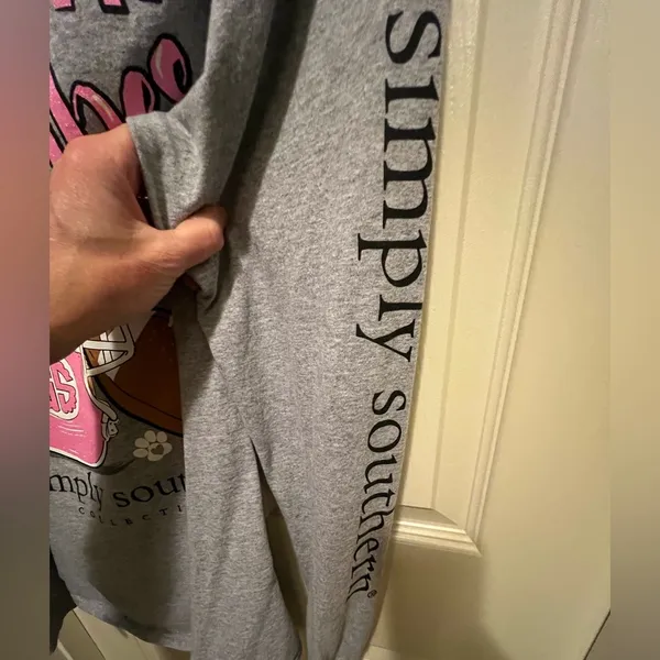 Simply Southern long sleeve tshirt. Size small. - Image 5